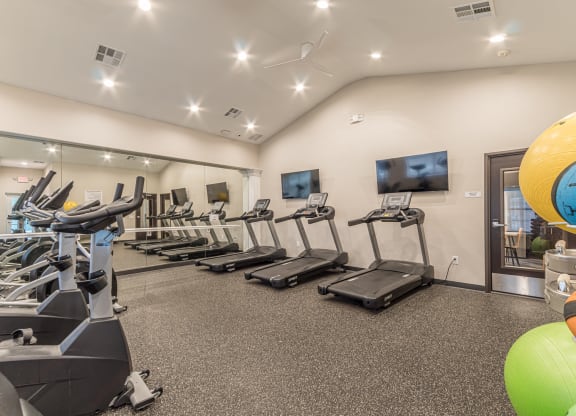 Dominium-Kinwood-Fitness Center