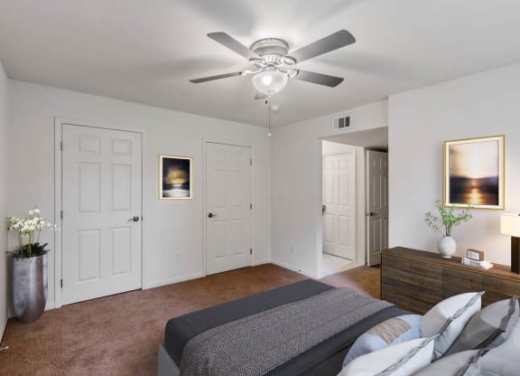 Bedroom With Ceiling Fan at Lakecrest Village, Houston, 77078 