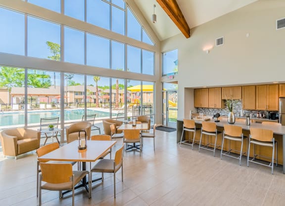 Community Room at Lakecrest Village, Houston, TX 