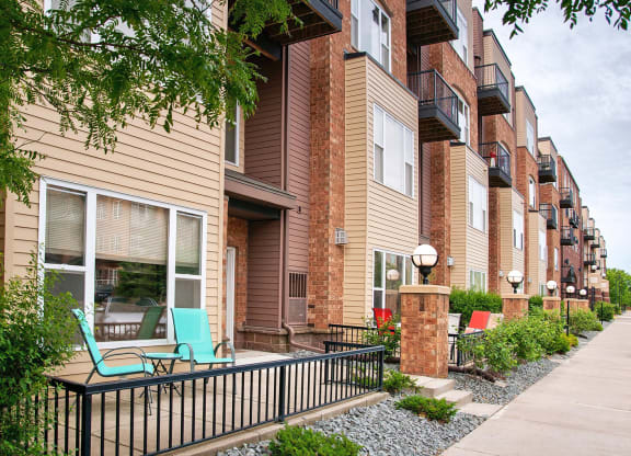 Exterior at The Landings at Silver Lake Village, St. Anthony, 55421 