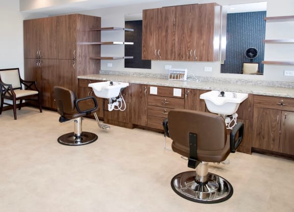 Dominium_Legends of Champlin_Salon