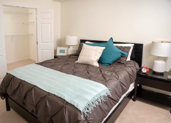 Dominium_Legends of Champlin_Bedroom