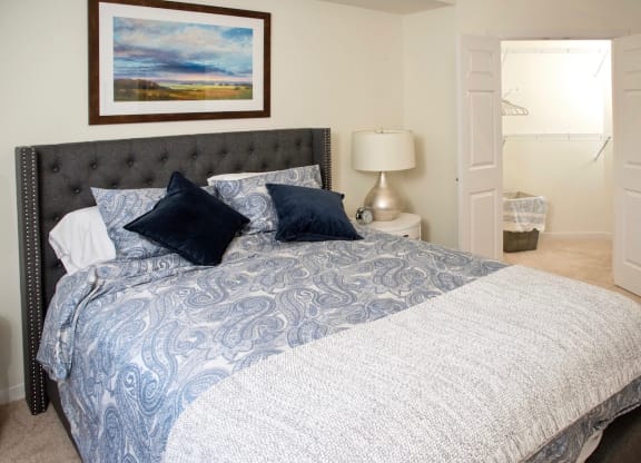 Dominium_Legends of Champlin_Bedroom