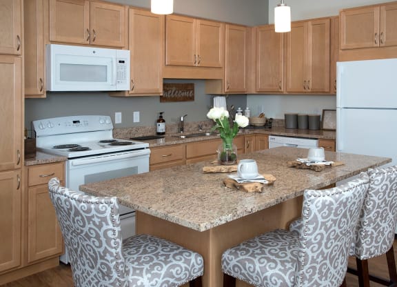 Beautifully Executed Dining Ware at The Legends of Columbia Heights 55+ Living, Columbia Heights, MN, 55421