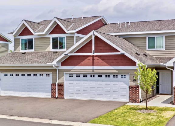 Medina Townhomes_Property Exterior