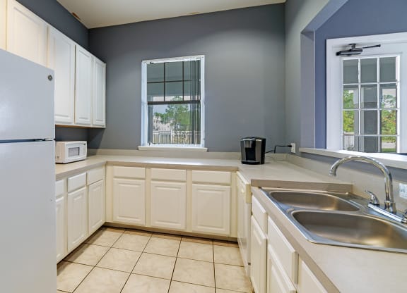 Dominium-Oaks at St John-Community Kitchen