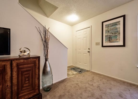 Apartment Entrance at Olive Branch Townhomes, Ohio, 45103