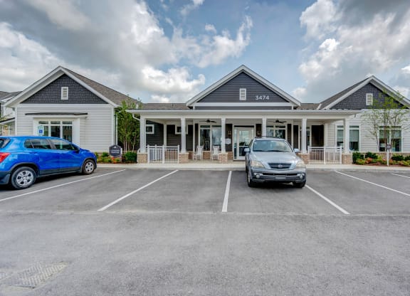 Preserve at Highland Ridge_Leasing Office