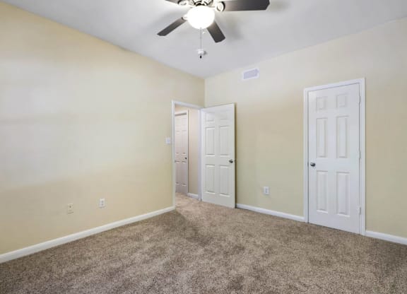 Quail Chase_Model Bedroom