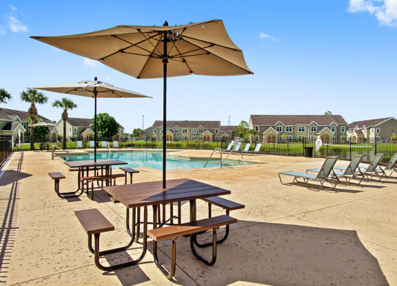 Seven Palms_Outdoor Pool