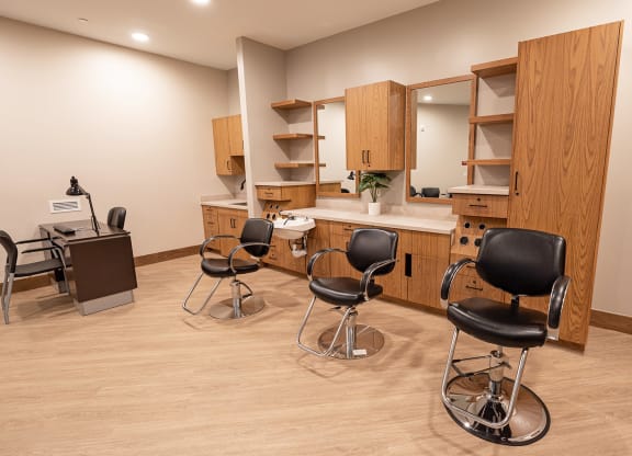 Dominium-Solstice of Mesa-Beauty Salon