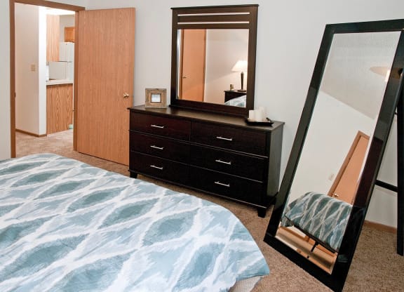 Dominium-Somerset Properties-Bedroom
