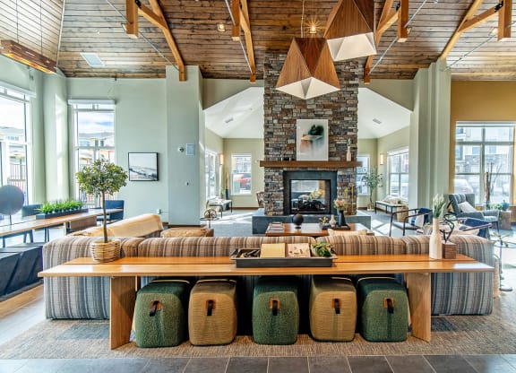 Dominium-South Range Crossings-Community Room