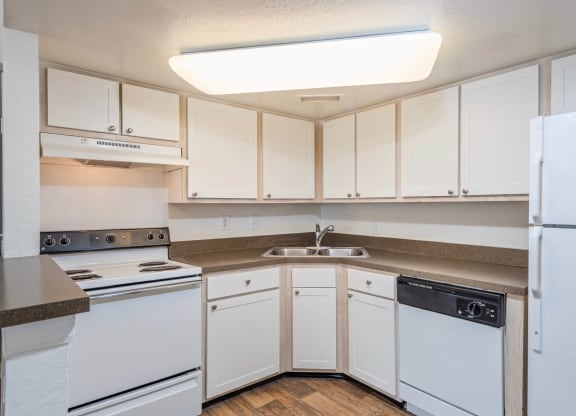 St. Cloud Village_Model Kitchen
