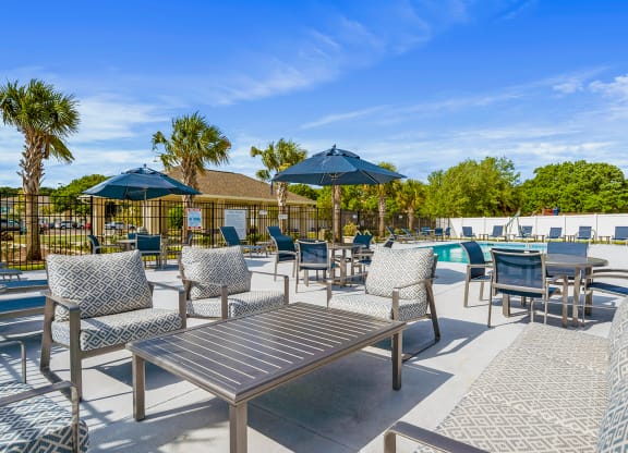Dominium-Taylor Pointe-Pool Deck