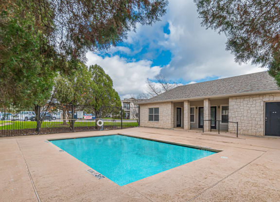 Dominium-The Springs-Pool at The Springs, Pasadena, TX 