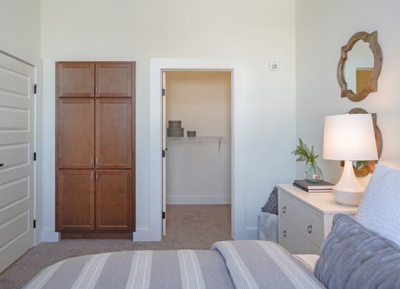 Bedroom With Closetat Upper Post Flats, Fort Snelling, 55111