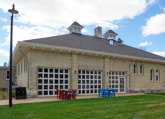 Building Exteriorat Upper Post Flats, Fort Snelling