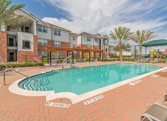 Sparkling Pool at Vermillion Apartments, Houston