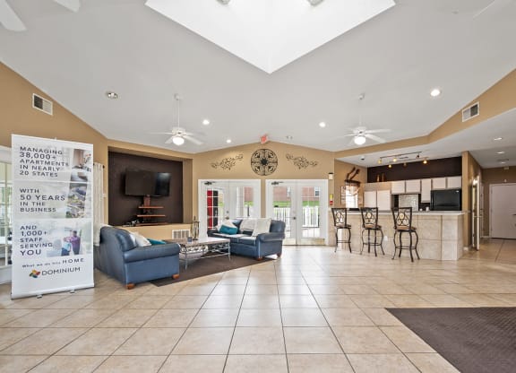 Dominium-Willow Creek-Community Room