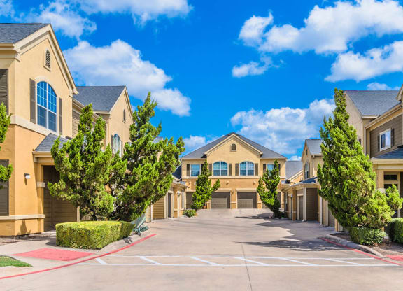Exterior View at Woodway Village, Austin, 78744