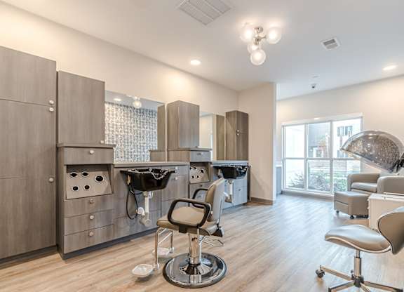 Salon at Briar Park 55+ Apartments, Atlanta Georgia