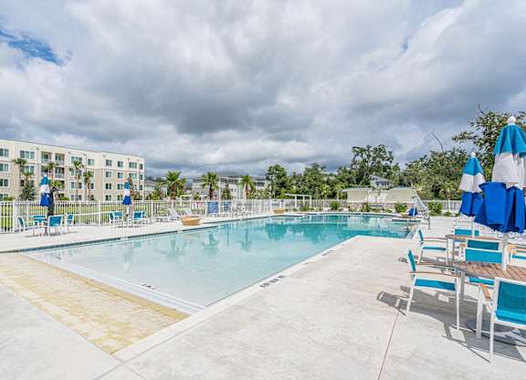 Pool With Sundecks at Heron Ridge 62+ Apartments, Florida, 34746
