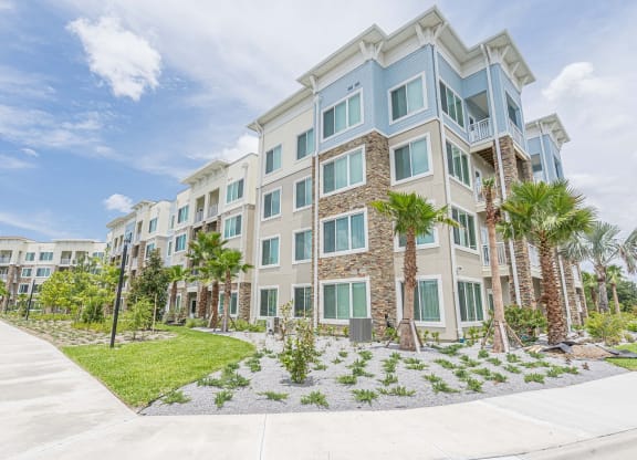 Exterior View at Heron Ridge 62+ Apartments, Kissimmee, 34746