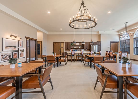 Dominium_Hickory Manor_Community Kitchen-Dining Area