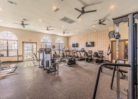Dominium_Hickory Manor_Fitness Center