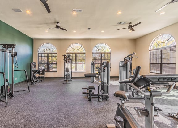 Dominium_Hickory Manor_Fitness Center