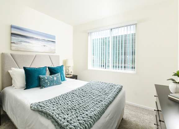 Dominium_Juniper Square_Bedroom 2.jpg