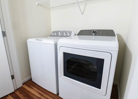 Dominium_Juniper Square_Laundry.jpg