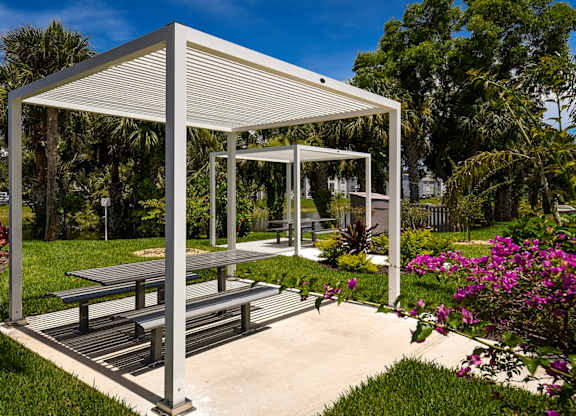 Outdoor Picnic Table at The Lucille Apartments, Stuart, FL