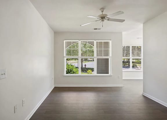 Unfurnished Living Area at Magnolia Pointe, North Carolina