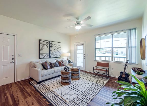 Living Room at Mission at Baytown, Baytown, 77521