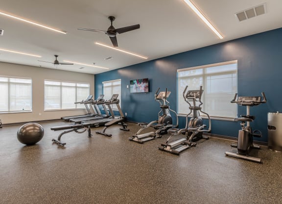 Dominium_Promenade_Fitness Center 1.jpg