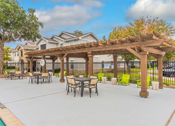 Sundeck at Rosemont at Mayfield Villas, Arlington