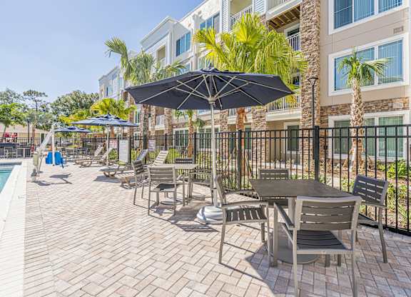 Seating area at Sandpiper Glen 62+ Apartments, Orlando 32825