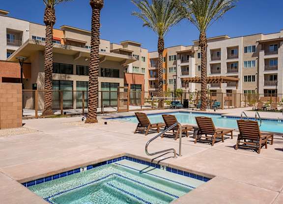 Hot Tub And Pool at Suncrest Vista at Canyon Trails 55+ Apartments, Goodyear, 85338
