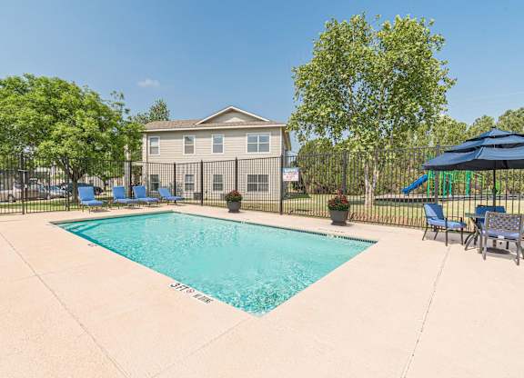 Dominium_TheSprings_Community01.jpg