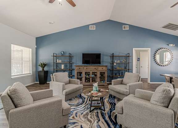 Dominium_TheSprings_Community10.jpg