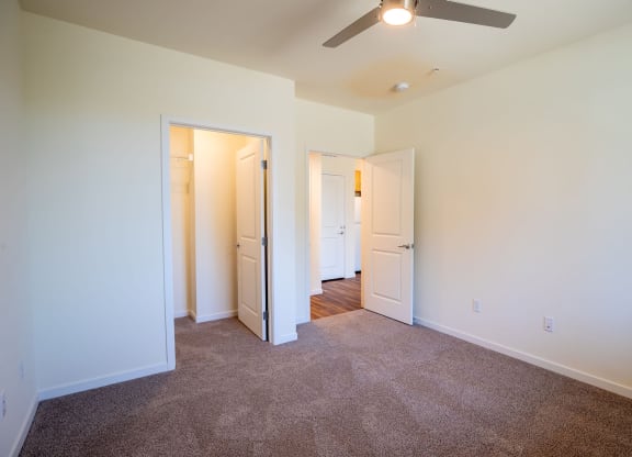 Unfurnished Bedroomat Vista Ridge Apartments, Phoenix, AZ