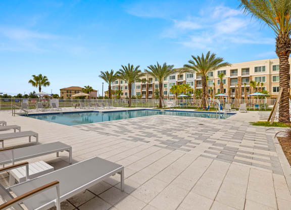 swimming pool and sundeck at Osprey Park 62+ Apartments, Kissimmee, 34758
