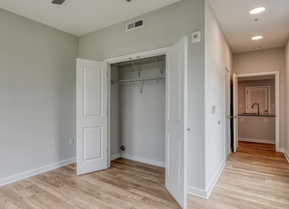 Closet at Richmond Apartments