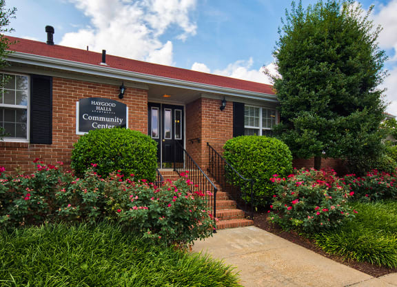 Haygood Halls Apartments in Virginia Beach