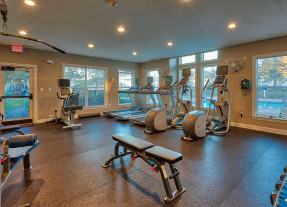 the gym at the shiloh green apartments in kennesaw, ga