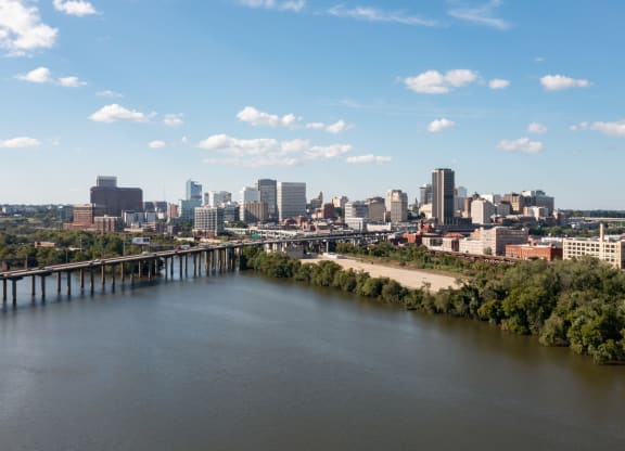 Riverbank near Shiplock Views Apartments in Richmond VA