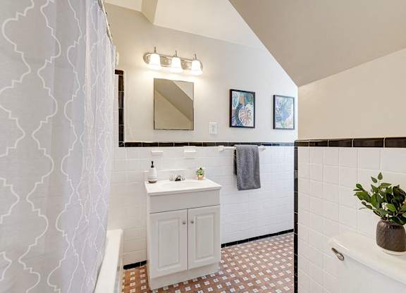 Bathroom at Kensington Place Apartments