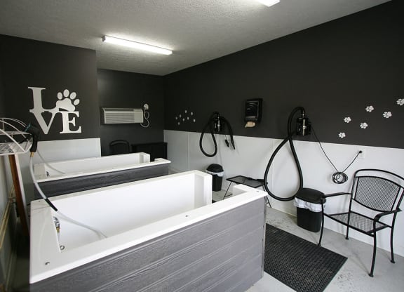 Pet Spaat Hayden Lofts Apartments, Dublin, OH, 43016